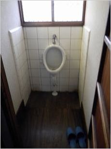 小便器トイレリフォーム ビフォー.jpg