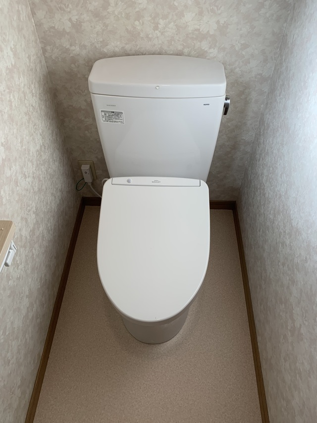 小便器トイレリフォーム ビフォー.jpg