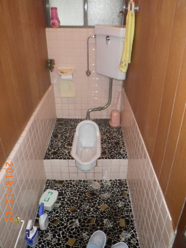 小便器トイレリフォーム ビフォー.jpg