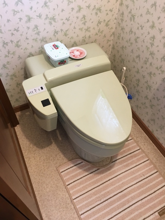 小便器トイレリフォーム ビフォー.jpg